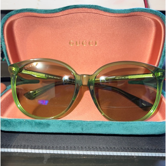 Gucci sunglasses - Picture 2 of 7
